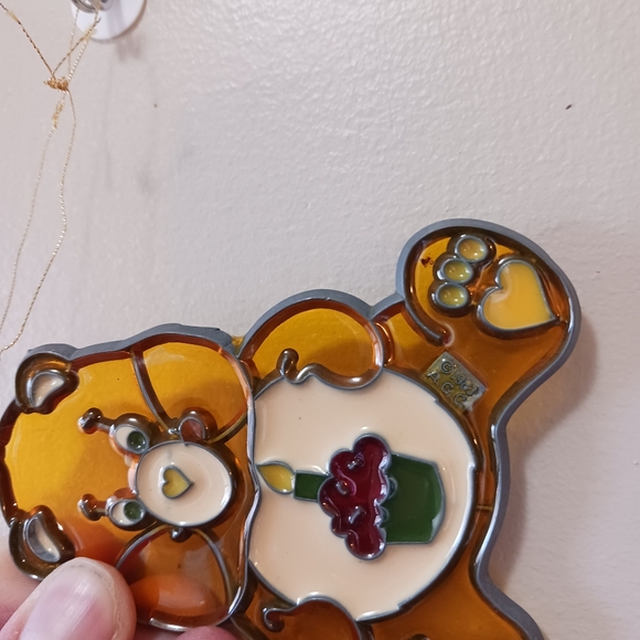 1983 Vintage Makit & Bakit Birthday Care Bear Suncatcher AGC - Picture 4 of 6